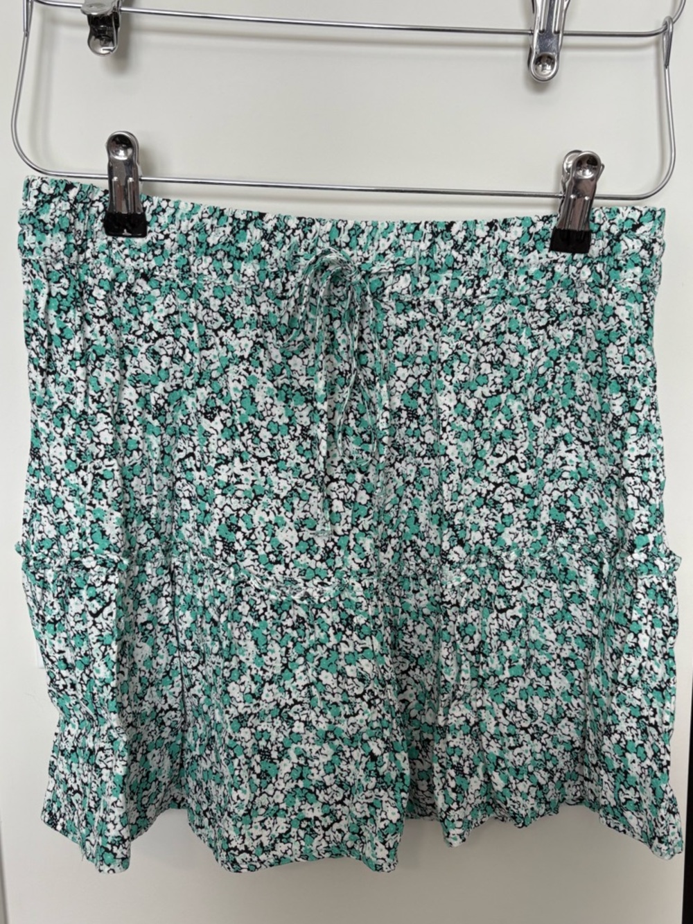 Zara Green White Black Floral Mini Skirt